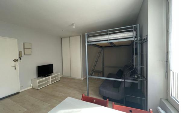 Appartement à louer    1 pièce • 23 m2 Limoges