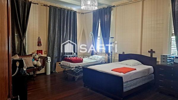 À VENDRE – SAINTE-MARIE (972) : PROPRIÉTÉ DE CARACTÈRE AVEC VUE MER