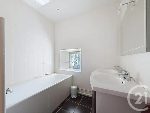Maison à vendre  10 pièces - 223 m 2   LA CHAPELLE TAILLEFERT  - 23