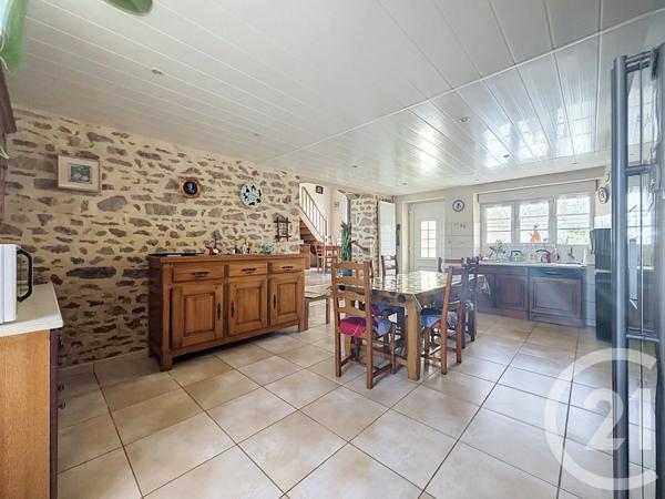 Maison à vendre  10 pièces - 223 m 2   LA CHAPELLE TAILLEFERT  - 23