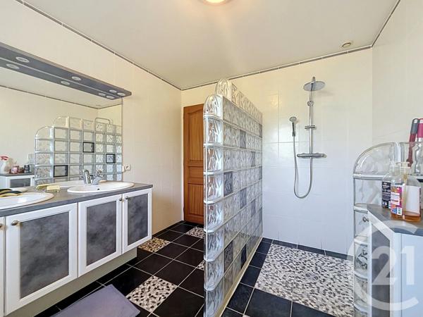 Maison à vendre  10 pièces - 223 m 2   LA CHAPELLE TAILLEFERT  - 23