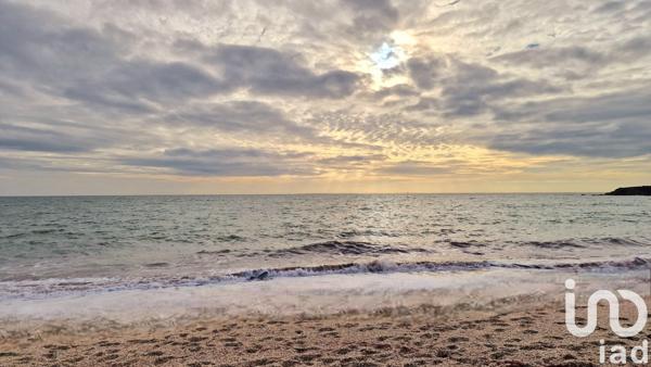 Appartement 4 pièces de 78 m² à Arzon (56640)