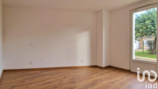 Appartement 4 pièces de 78 m² à Arzon (56640)