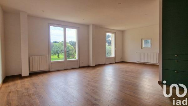 Appartement 4 pièces de 78 m² à Arzon (56640)
