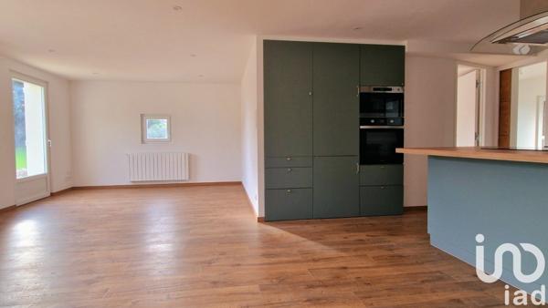 Appartement 4 pièces de 78 m² à Arzon (56640)