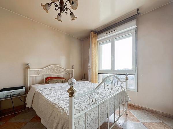 Achat appartement Stains - 4 pièce(s) - 74 m² - 202 000 €