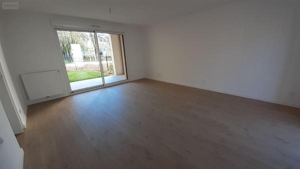 Appartement à louer à Vitré en Ille-et-Vilaine (35500), ref : 35131-237   
Centre ville