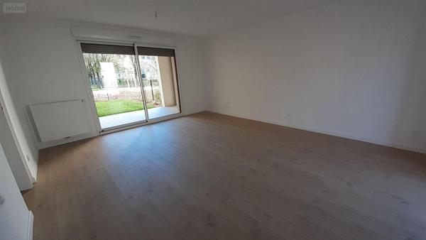 Appartement à louer à Vitré en Ille-et-Vilaine (35500), ref : 35131-237   
Centre ville