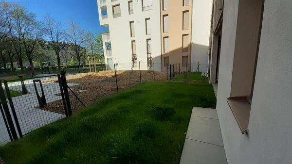 Appartement à louer à Vitré en Ille-et-Vilaine (35500), ref : 35131-237   
Centre ville