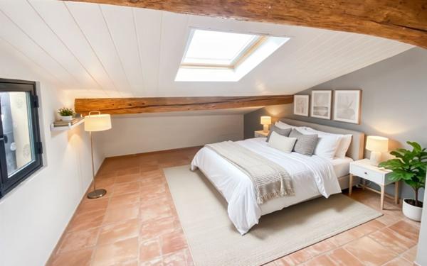 Maison à vendre    5 pièces •  Marseillan