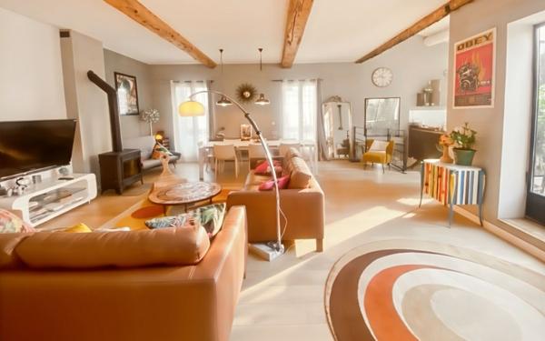 Maison à vendre    5 pièces •  Marseillan