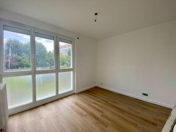 Appartement Laval 3 pièce(s) 51.60 m2