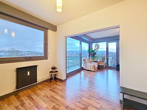 Appartement vue dégagée - 5 pièces, 3 chambres -110m2 - Séjour 50m2