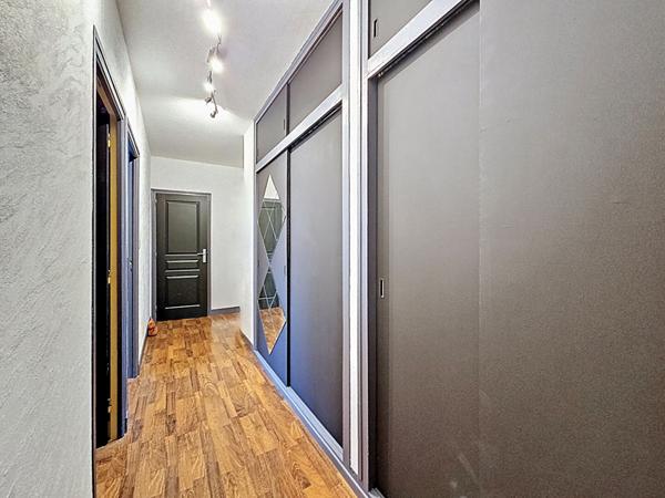 Appartement vue dégagée - 5 pièces, 3 chambres -110m2 - Séjour 50m2