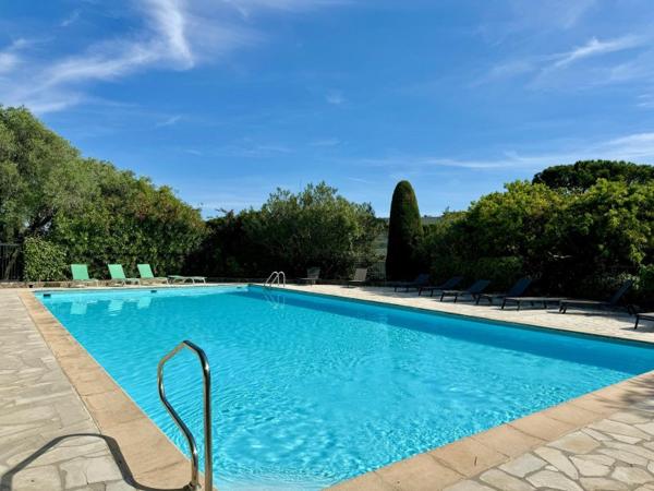 Vente / Appartement à Cannes (06400)
