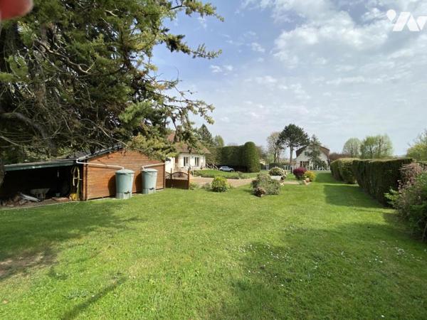 DOUVRES LA DELIVRANDE - DANS UN ENVIRONNEMENT VERDOYANT ET CALME