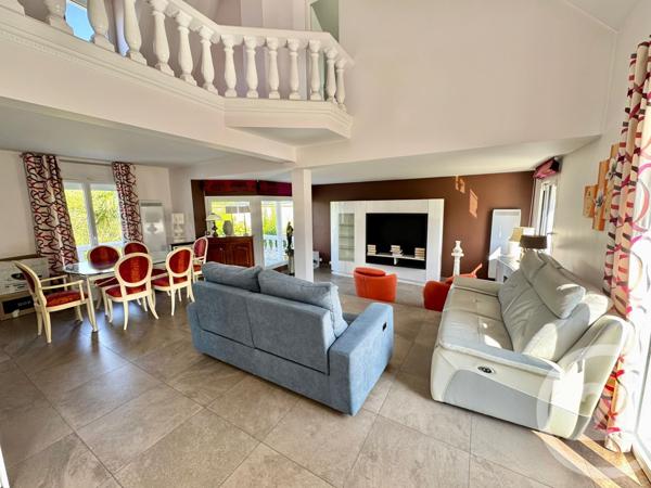 Maison à vendre  7 pièces - 128,40 m2 BEAUCHAMP - 95