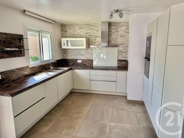 Maison à vendre  7 pièces - 128,40 m2 BEAUCHAMP - 95