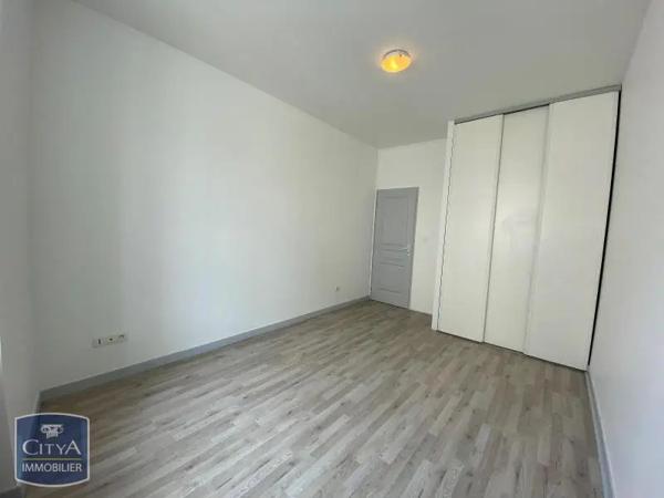Appartement à louer 3 pièces 83.56m² Villefranche-sur-Saône (69400)