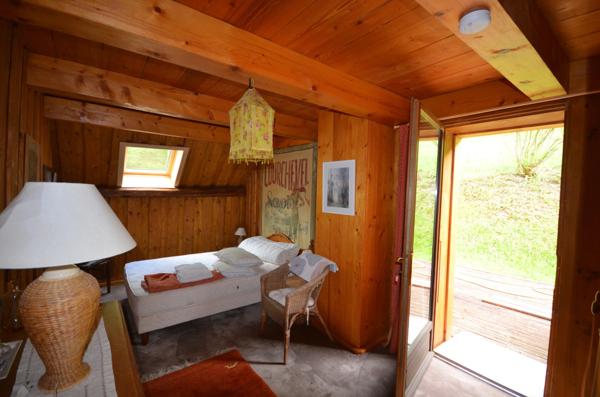 Chalet montagnard rénové avec vue imprenable – Ugine (Savoie)