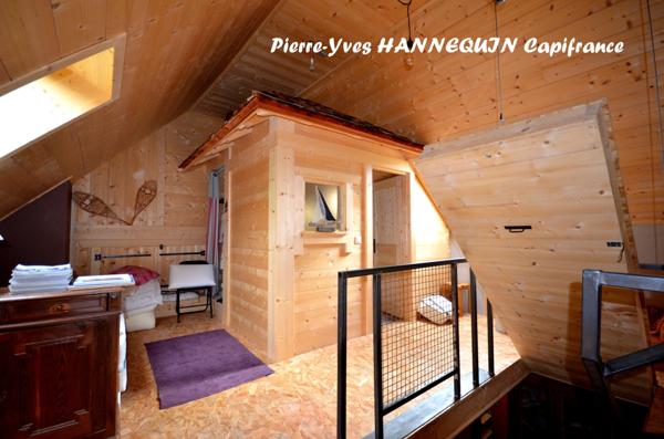 Chalet montagnard rénové avec vue imprenable – Ugine (Savoie)