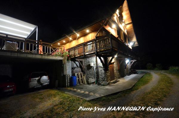 Chalet montagnard rénové avec vue imprenable – Ugine (Savoie)