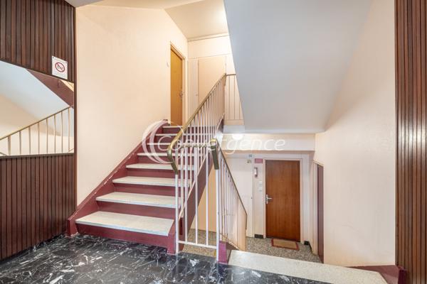Appartement
                                                                                                                                                                                                                                                                                                                        3 pièce(s)                                                                                                                                                                                                          1 chambre(s)                                                                                                                                                                                                          63  m²