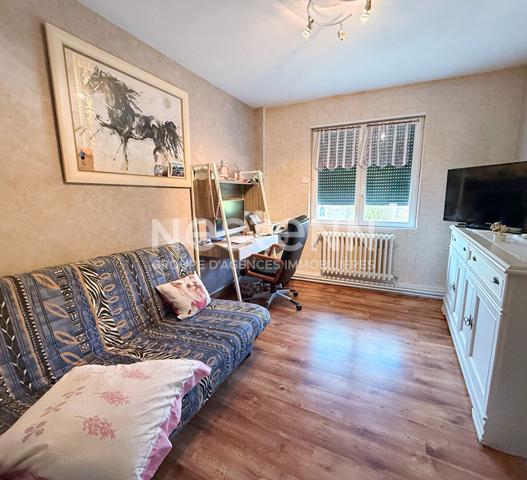 -Bessines sur Gartempe- Maison spacieuse - Confort et tranquillité assurés