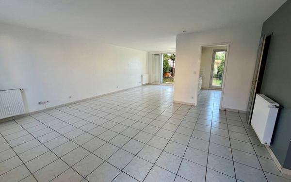 Maison à vendre    5 pièces •  Saint-Genis-Laval