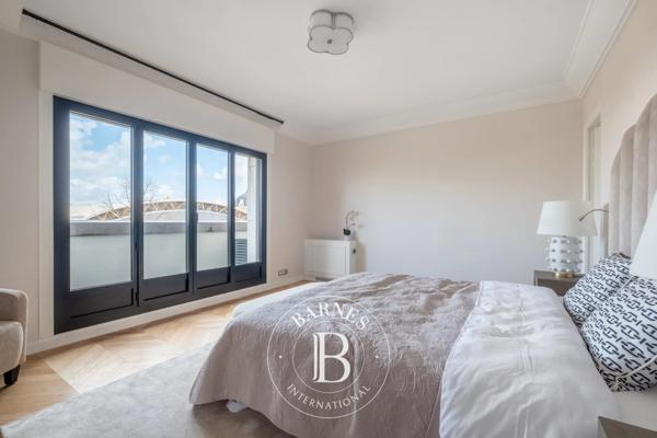 Paris 7ème, Appartement 4 Chambres -  266 m² à vendre