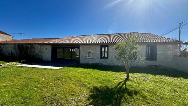 Maison neuve – 165 m² – BARBEZIEUX SAINT HILAIRE (16)