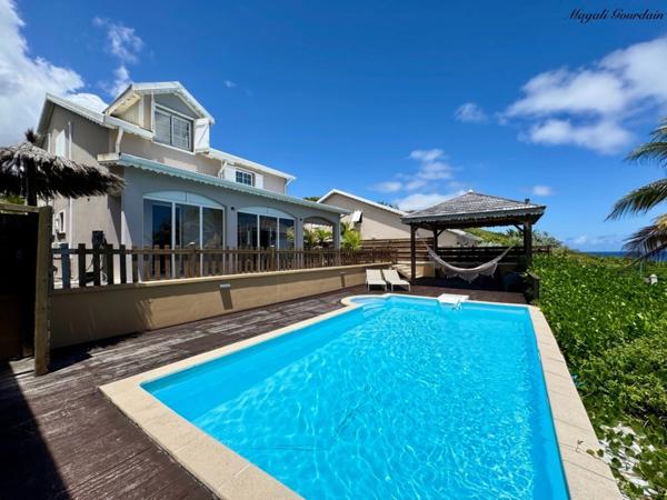 EXCLUSIVITE - VILLA D'EXCEPTION AVEC VUE MER PANORAMIQUE & ACCES PLAGE PRIVE - LE MOULE
