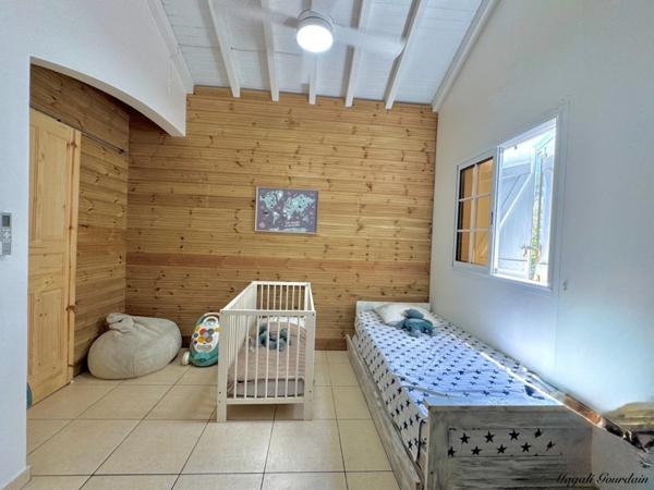 EXCLUSIVITE - VILLA D'EXCEPTION AVEC VUE MER PANORAMIQUE & ACCES PLAGE PRIVE - LE MOULE