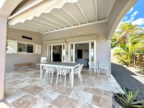 EXCLUSIVITE - VILLA D'EXCEPTION AVEC VUE MER PANORAMIQUE & ACCES PLAGE PRIVE - LE MOULE
