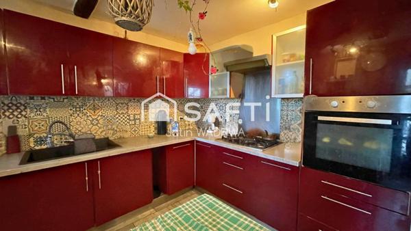 Maison de campagne 4 chambres avec grand terrain calme !