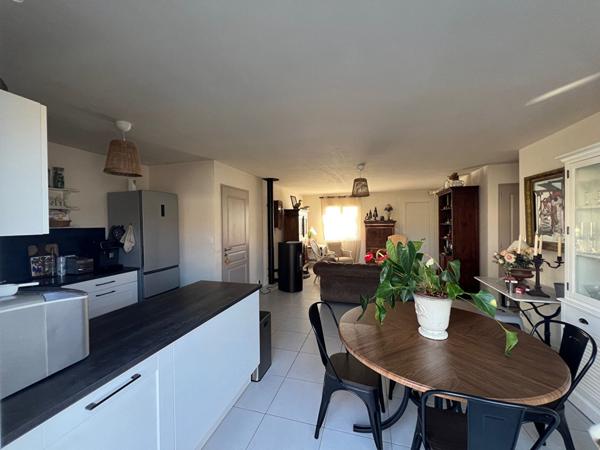 Maison Longeville Sur Mer 4 pièce(s)