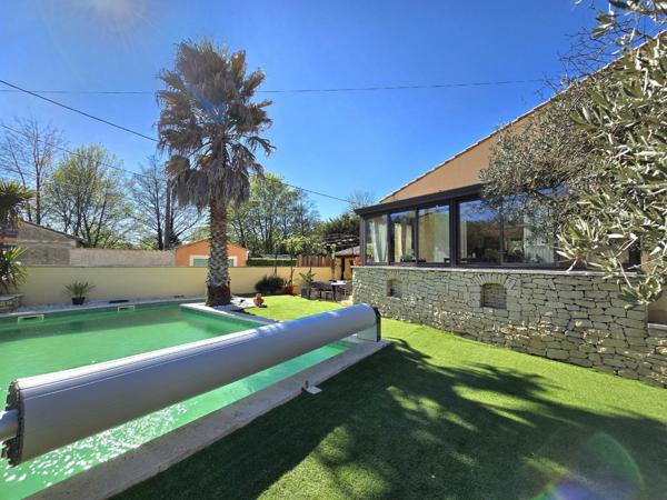 L'Isle-sur-la-Sorgue (84800) Villa 185m²- maison principale et appartement indépendant - Piscine - Terrain 728m²