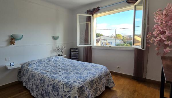 L'Isle-sur-la-Sorgue (84800) Villa 185m²- maison principale et appartement indépendant - Piscine - Terrain 728m²