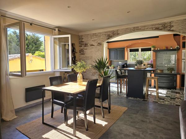 L'Isle-sur-la-Sorgue (84800) Villa 185m²- maison principale et appartement indépendant - Piscine - Terrain 728m²