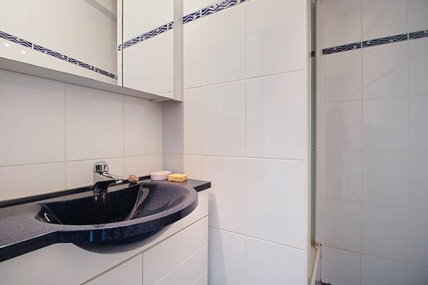 APPARTEMENT RUEIL-MALMAISON CENTRE VILLE 4 PIECES 3 CHAMBRES AVEC ASCENSEUR, BALCON, PARKING ET CAVE