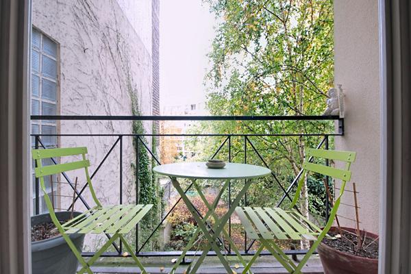 APPARTEMENT RUEIL-MALMAISON CENTRE VILLE 4 PIECES 3 CHAMBRES AVEC ASCENSEUR, BALCON, PARKING ET CAVE