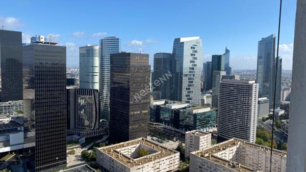 Appartement Puteaux 4 pièces de 94 m² avec cave et parking