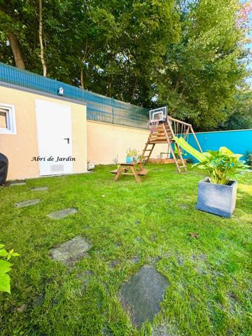 Maison récente de 5 pièces de 115m2 sur + 250m2 de terrain!