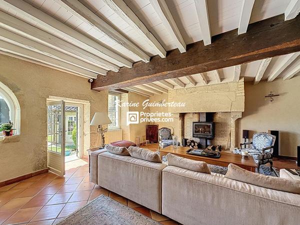 Maison de campagne avec vue dominante + piscine + gîte