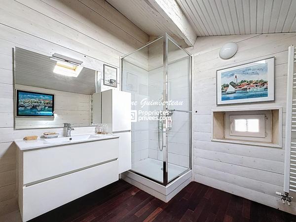 Maison de campagne avec vue dominante + piscine + gîte