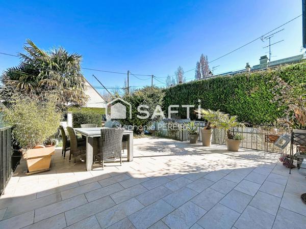 Maison individuelle avec grand séjour traversant