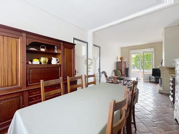 Maison mitoyenne 2 côtés Wattrelos Secteur Croix-Hem-Roubaix 165 m²