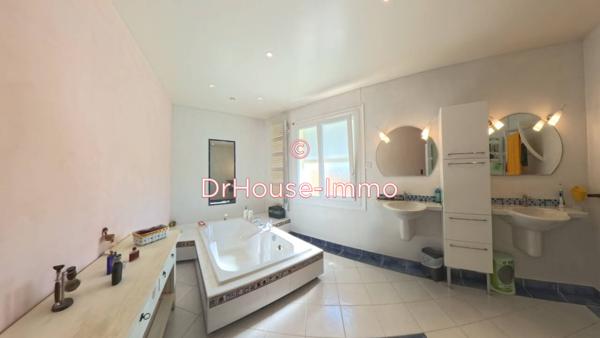 Maison à vendre 11 pièces de 278 m²
