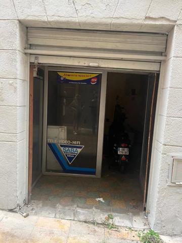Vente                                                      Appartement
                        
                     5 pièces                      77 m2                     à Perpignan