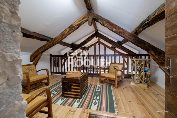 MAISON À VENDRE DE 5 PIÈCES DE 195,00 M²